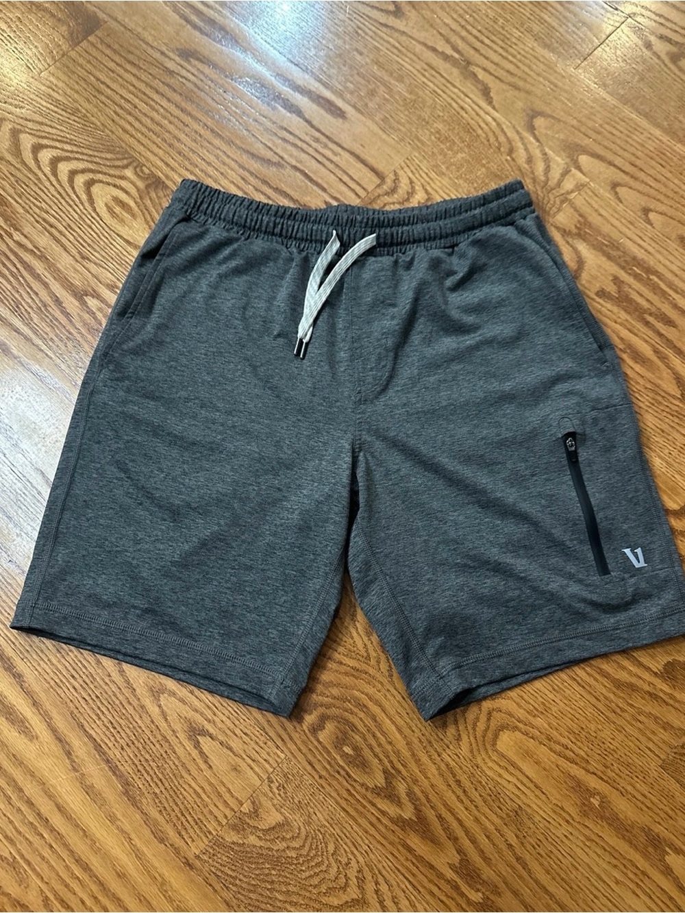 Vuori Sunday Performance Short Men’s Small Gray